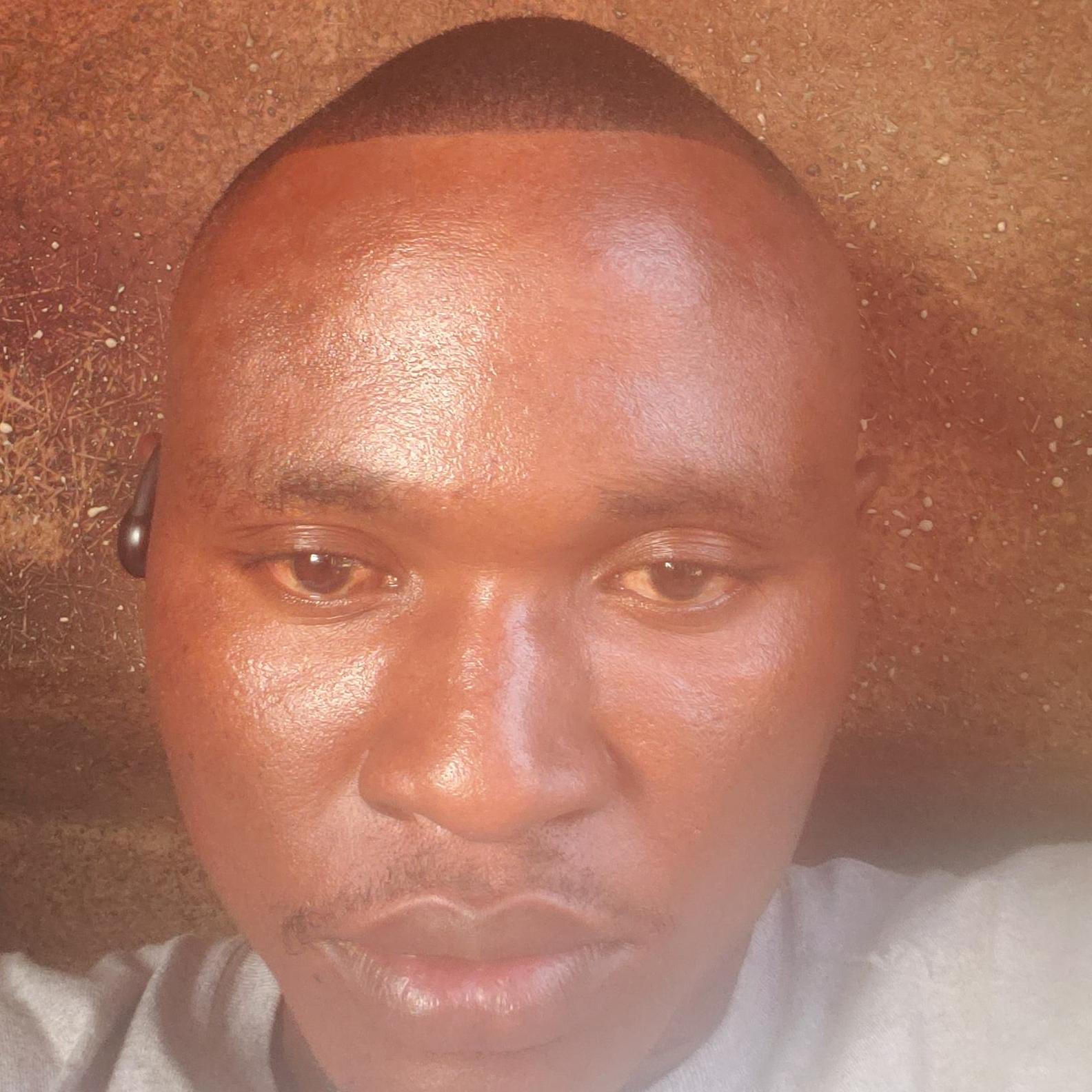 Morie Bernard  Bangalie